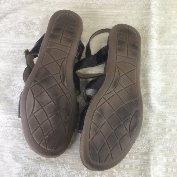 Vaneli Sport brown embossed velcro sandals Size 11 M - Picture 5 of 8